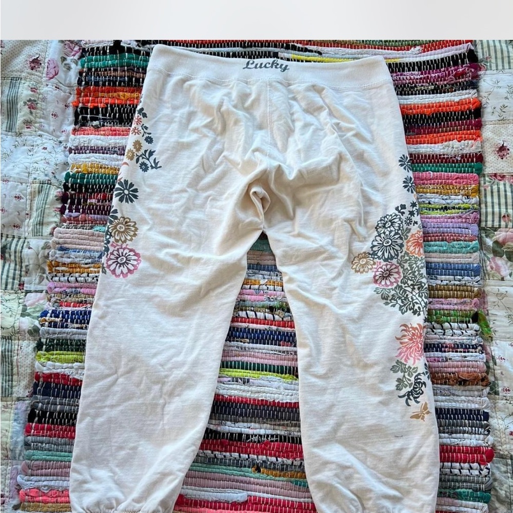 Lucky Brand Cream Cotton Top - Picture 2 of 7